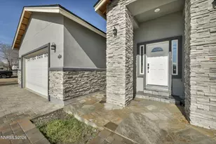 195 E 5th Ave, Sun Valley, NV 89433 - Photo 3