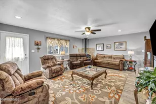 11 Penrose Dr, Yerington, NV 89447 - Photo 5