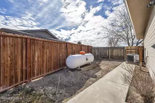 11 Penrose Dr, Yerington, NV 89447 - Photo 25