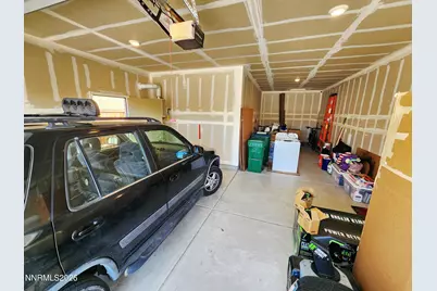 7962 Flint Springs Drive, Sun Valley, NV 89433 - Photo 27