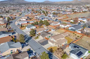 7295 Raphael Dr, Sun Valley, NV 89433 - Photo 5