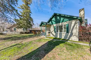 428 E Long St, Carson City, NV 89701 - Photo 23