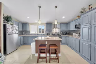 592 Morgan Cir, Sun Valley, NV 89433 - Photo 9