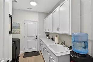 11238 Grazing Cattle Ln, Reno, NV 89521 - Photo 35