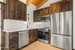 307 Galaxy Ln, Stateline, NV 89449 - Photo 5