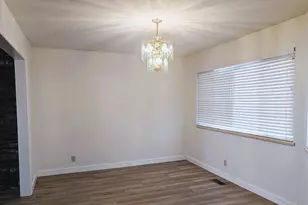 2390 Barnes Cir, Reno, NV 89509 - Photo 3