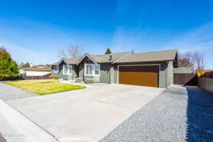 1270 Kingston Way, Gardnerville, NV 89460 - Photo 3