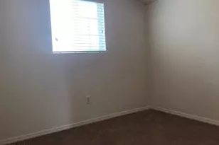 445 Stewart St, Reno, NV 89502 - Photo 3