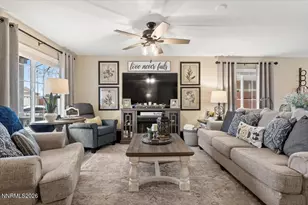 6971 Carmen Ct, Sun Valley, NV 89433 - Photo 7