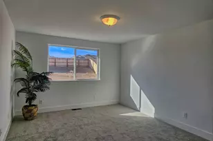 326 Valley Dr, Yerington, NV 89447 - Photo 9