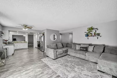 8655 Silver Shores Drive, Reno, NV 89506 - Photo 17