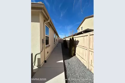 10290 Culiacan Pass Trail, Reno, NV 89521 - Photo 7