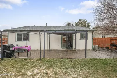 18248 Silverleaf Court, Reno, NV 89508 - Photo 7