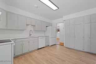 810 Lahontan Way, Reno, NV 89509 - Photo 7