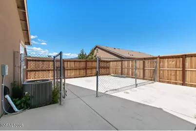 7195 Souverain Lane, Reno, NV 89506 - Photo 19