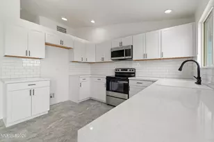 530 St Louis Rd, Fernley, NV 89408 - Photo 9