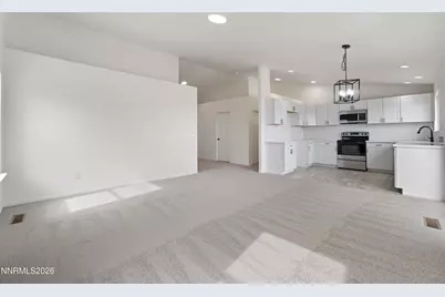 530 St Louis Road, Fernley, NV 89408 - Photo 7