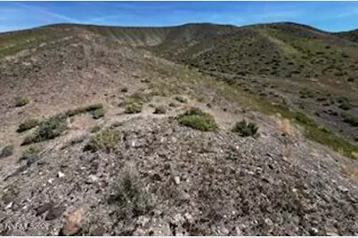 755 Janet Lane, Fernley, NV 89408 - Photo 7