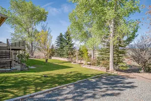 1568 Barker Ct, Gardnerville, NV 89410 - Photo 3