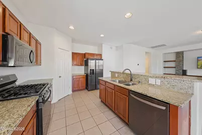 6680 Abbotswood Drive, Sparks, NV 89436 - Photo 15