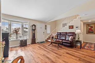 2207 Howard Dr, Sparks, NV 89434 - Photo 7