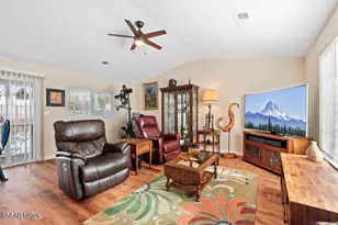 2207 Howard Dr, Sparks, NV 89434 - Photo 9