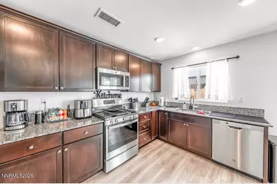 8976 Quail Falls Drive, Reno, NV 89506 - Photo 13