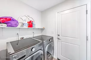 8976 Quail Fls Dr, Reno, NV 89506 - Photo 27
