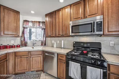 806 Karry Way, Fallon, NV 89406 - Photo 9