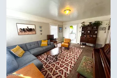 627 E 2nd Street, Reno, NV 89502 - Photo 3