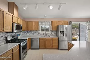 250 Carlene Dr, Sparks, NV 89436 - Photo 9