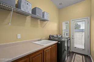 1302 Skyfire Ct, Sparks, NV 89441 - Photo 33