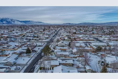 743 Lyell Way, Gardnerville, NV 89460 - Photo 35