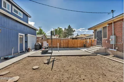 911 F Street, Sparks, NV 89431 - Photo 11