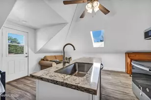 911 F St, Sparks, NV 89431 - Photo 47