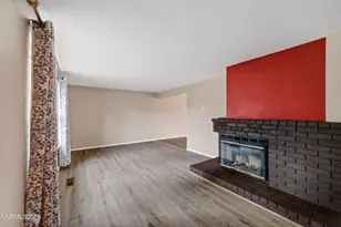 8211 Dixon Ln, Reno, NV 89511 - Photo 7