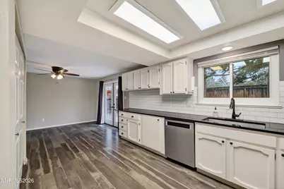 8211 Dixon Lane, Reno, NV 89511 - Photo 13