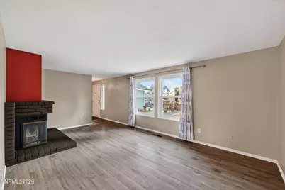 8211 Dixon Lane, Reno, NV 89511 - Photo 9