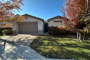 13755 Seabiscuit Dr, Reno, NV 89521 - Photo 3