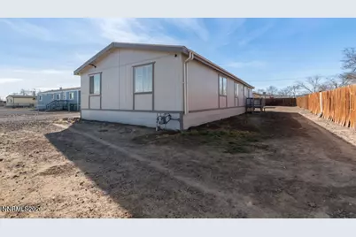 2575 Tonopah Street, Silver Springs, NV 89429 - Photo 21