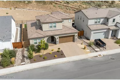 223 Commodore Drive, Verdi, NV 89439 - Photo 7