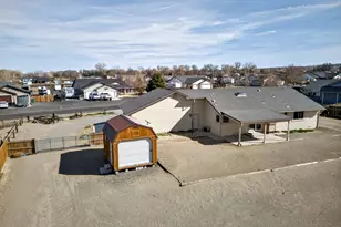 141 Country Ranch Rd, Fernley, NV 89408 - Photo 27