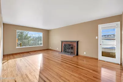 2295 Ellendale Road, Reno, NV 89503 - Photo 9
