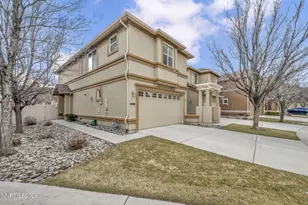 11010 Colton Dr, Reno, NV 89521 - Photo 3