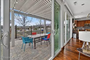 1091 Crown View Dr, Reno, NV 89523 - Photo 29