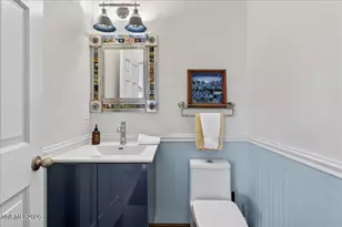 1091 Crown View Dr, Reno, NV 89523 - Photo 9