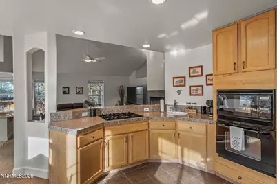 6397 Rey Del Sierra Drive, Sparks, NV 89436 - Photo 15