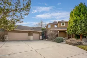 6397 Rey Del Sierra Dr, Sparks, NV 89436 - Photo 3
