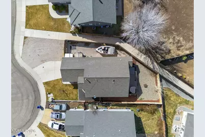 1442 N Marion Russell Drive, Gardnerville, NV 89410 - Photo 37