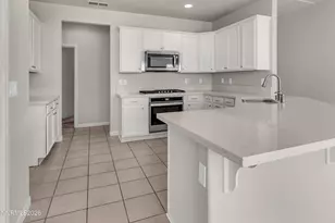 6046 Barrett Ct, Sparks, NV 89436 - Photo 5